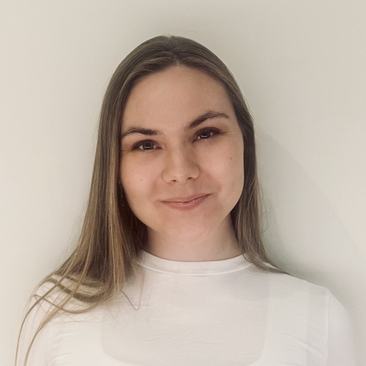 Полина